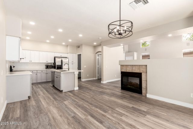 3327 S Felix Way, Chandler, AZ 85248