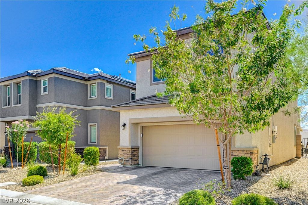 4417 Frias Falls Avenue, Las Vegas, NV 89141 — photo 2