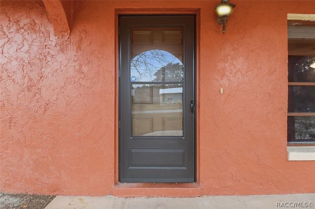 2341 S Whitier Point, Homosassa, FL 34448