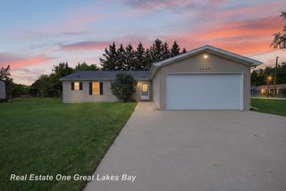 2500 Starlite Drive, Saginaw Twp, MI 48603