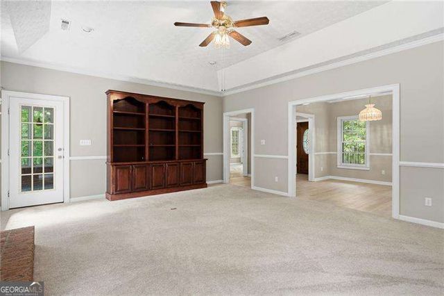 35 Elmtree Drive, Sharpsburg, GA 30277