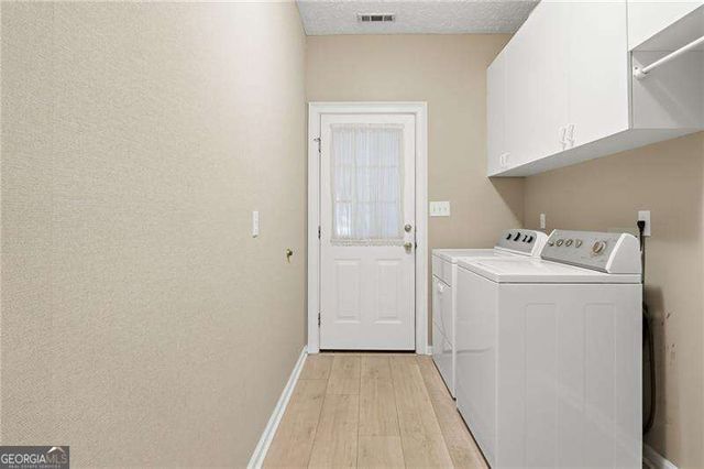 35 Elmtree Drive, Sharpsburg, GA 30277
