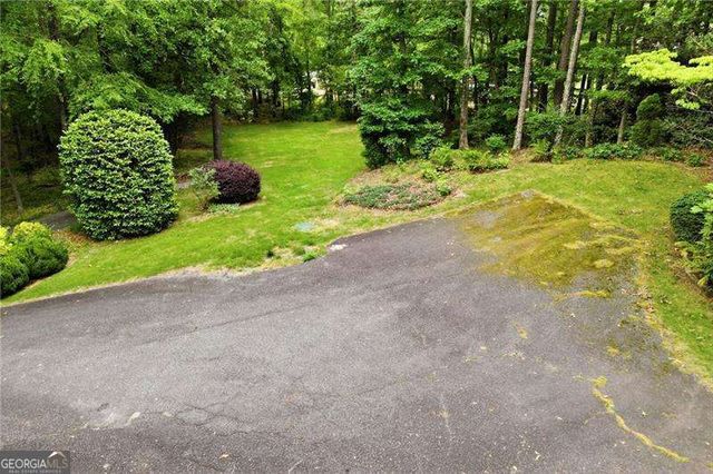 35 Elmtree Drive, Sharpsburg, GA 30277
