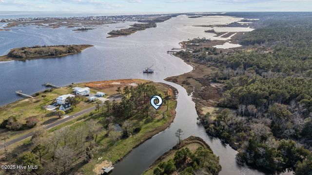 246 Bethea Street, Holly Ridge, NC 28445