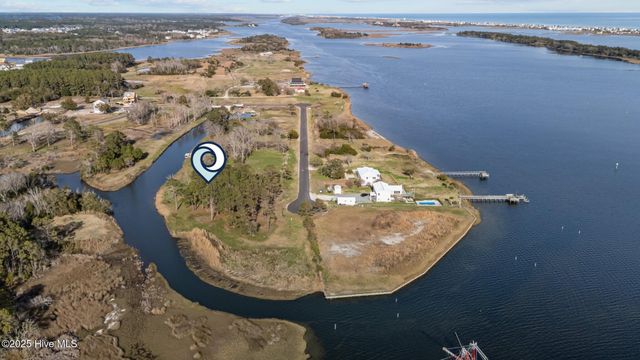 246 Bethea Street, Holly Ridge, NC 28445