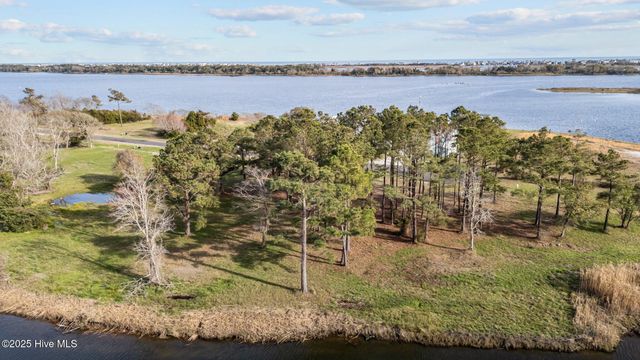 246 Bethea Street, Holly Ridge, NC 28445