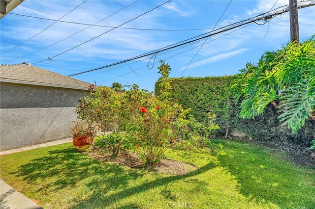 4114 Artesia, Torrance, CA 90504