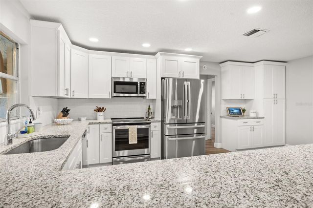 255 E HORNBEAM DRIVE, Longwood, FL 32779