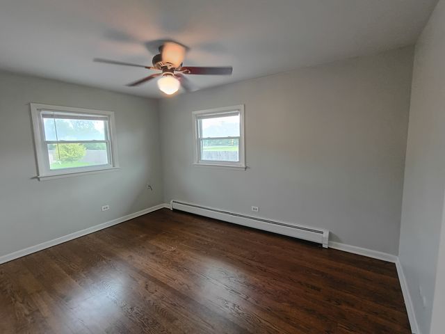 5811 Rose Avenue 6, Countryside, IL 60525