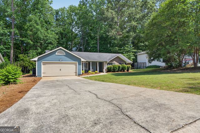 318 Summer Place, Peachtree City, GA 30269