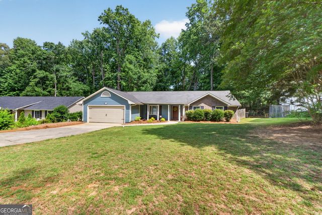 318 Summer Place, Peachtree City, GA 30269