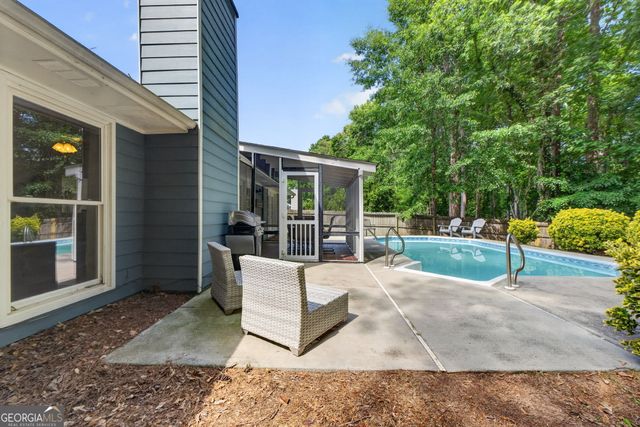 318 Summer Place, Peachtree City, GA 30269