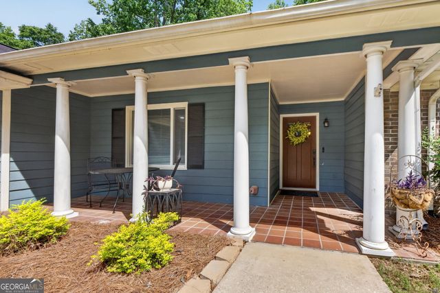 318 Summer Place, Peachtree City, GA 30269
