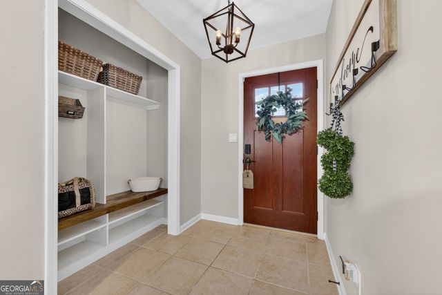 318 Summer Place, Peachtree City, GA 30269