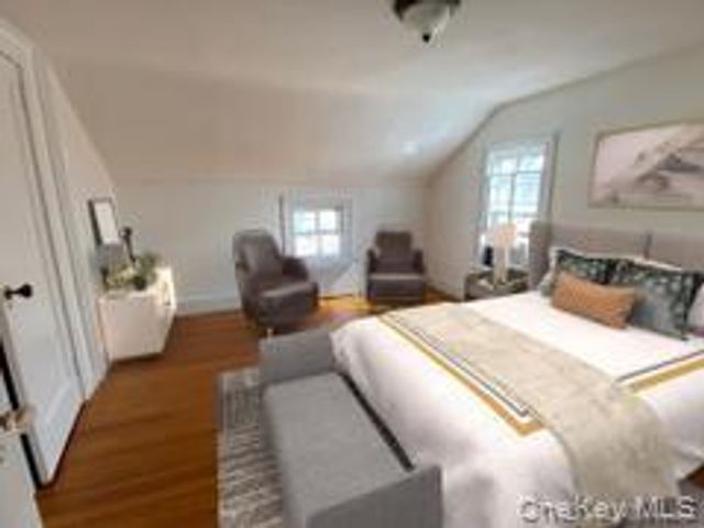 21 Mechanic Street, Huntington, NY 11743