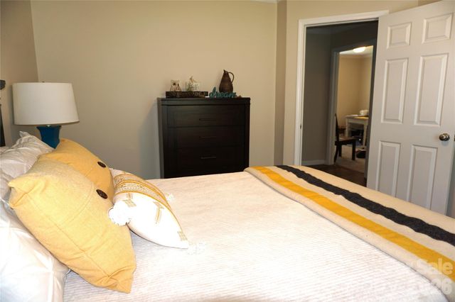 6591 George Hildebran School Road, Hickory, NC 28602