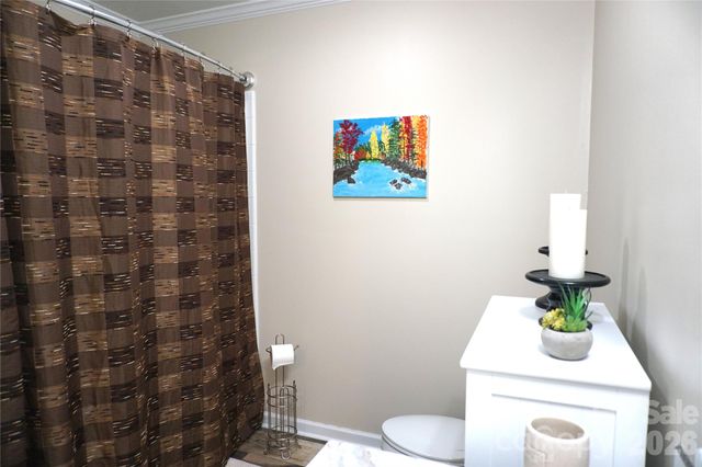 6591 George Hildebran School Road, Hickory, NC 28602