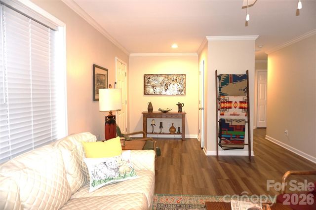 6591 George Hildebran School Road, Hickory, NC 28602