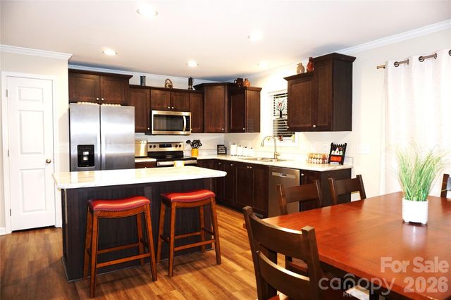 6591 George Hildebran School Road, Hickory, NC 28602