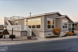 5540 W 5th Street 1, Oxnard, CA 93035