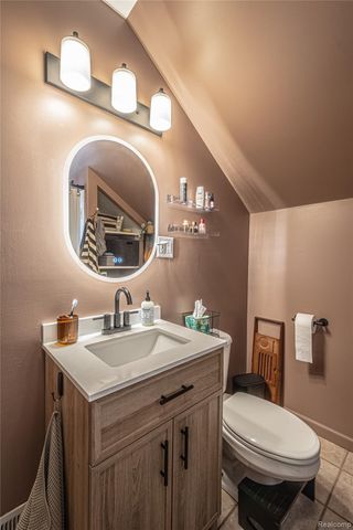 910 Church Street, Port Huron, MI 48060