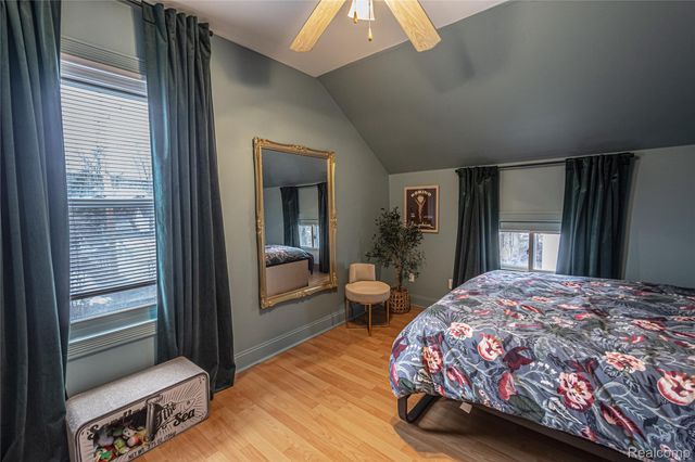 910 Church Street, Port Huron, MI 48060