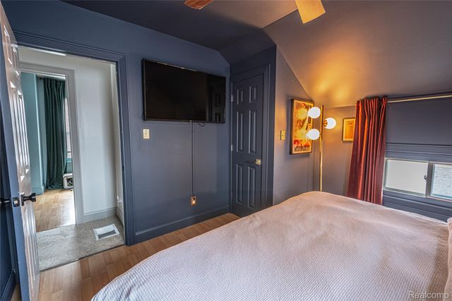 910 Church Street, Port Huron, MI 48060