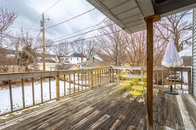 910 Church Street, Port Huron, MI 48060