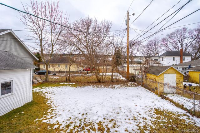 910 Church Street, Port Huron, MI 48060