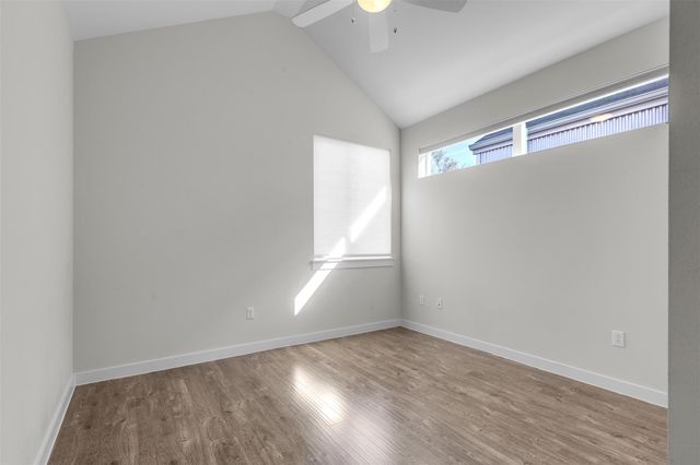 801 N Bluff DR 27, Austin, TX 78745