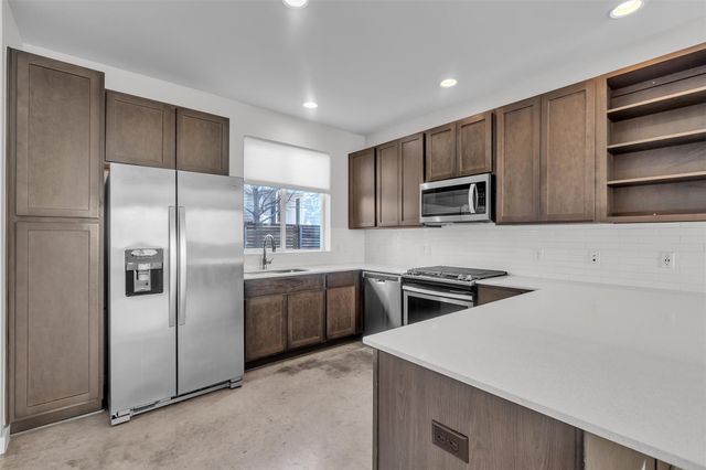 801 N Bluff DR 27, Austin, TX 78745