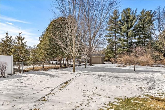 3526 Mayo St, Eau Claire, WI 54701