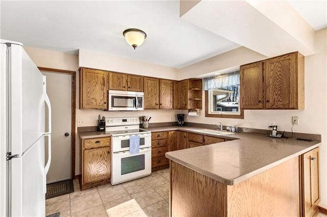 3526 Mayo St, Eau Claire, WI 54701