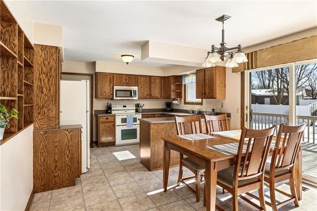 3526 Mayo St, Eau Claire, WI 54701