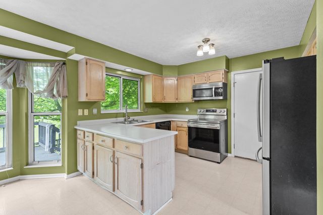1714 Arborwood Drive, Florence, KY 41042