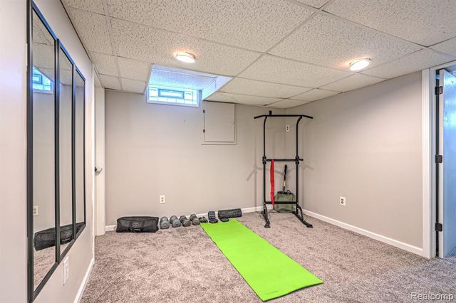 4250 White Oak Trail, Commerce Twp, MI 48382