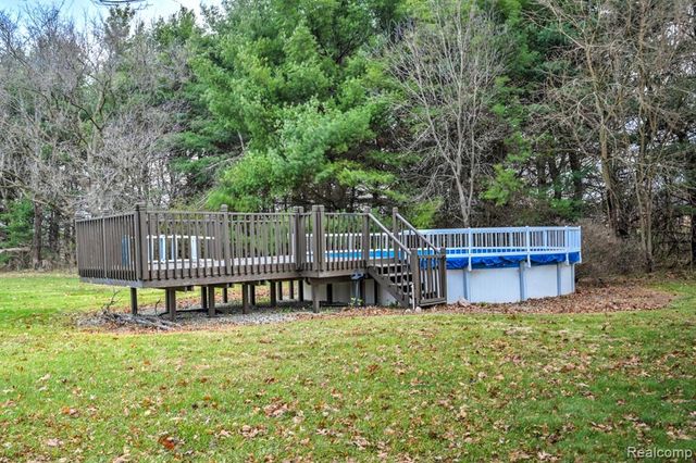 4250 White Oak Trail, Commerce Twp, MI 48382