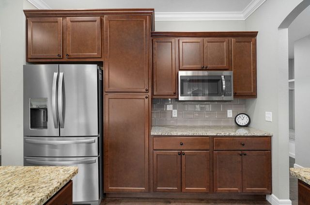 4318 E Kentbrook Drive, Springfield, MO 65802