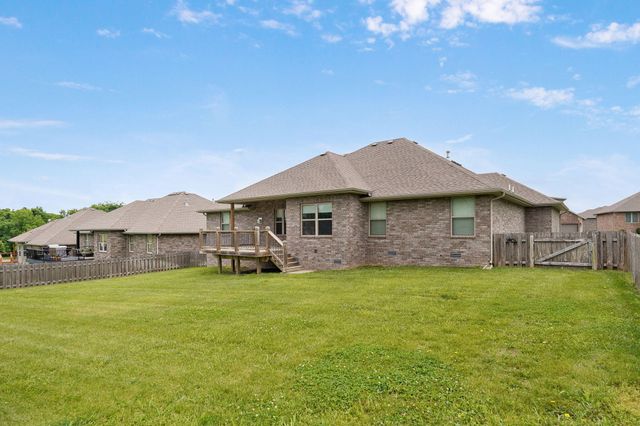 4318 E Kentbrook Drive, Springfield, MO 65802
