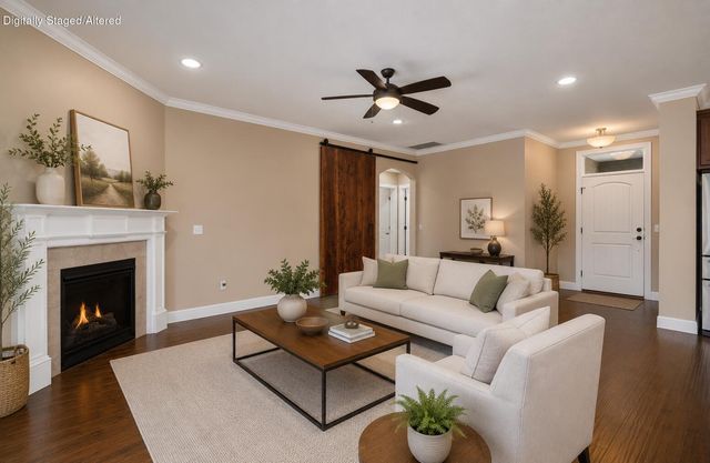 4318 E Kentbrook Drive, Springfield, MO 65802