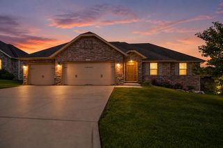 4318 E Kentbrook Drive, Springfield, MO 65802