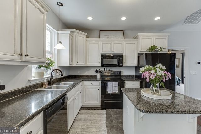 5050 Cagle Mill Road, Lula, GA 30554