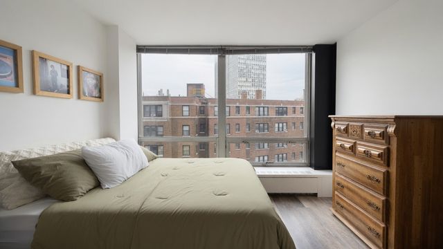 2400 N Lakeview Avenue 614-15, Chicago, IL 60614