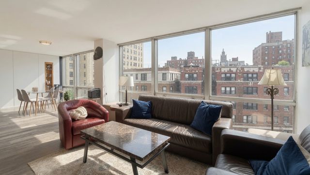 2400 N Lakeview Avenue 614-15, Chicago, IL 60614