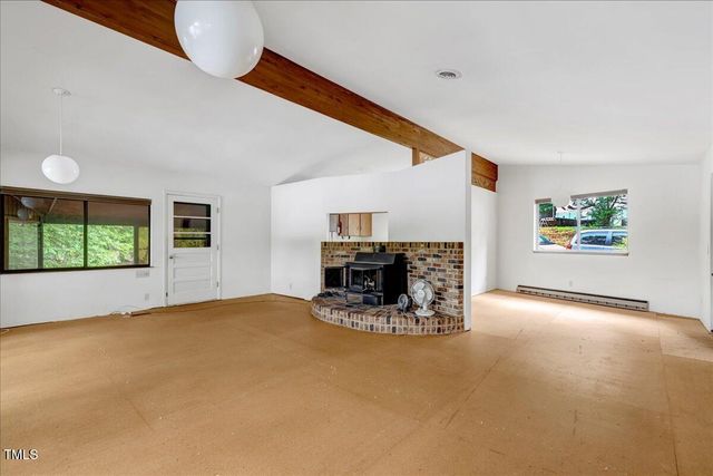 288 Lucky Lane, Bracey, VA 23919