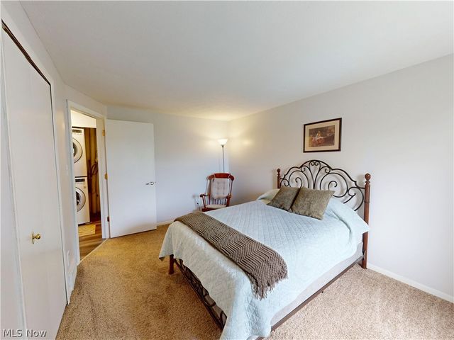 9510 Cove Drive C 11, North Royalton, OH 44133
