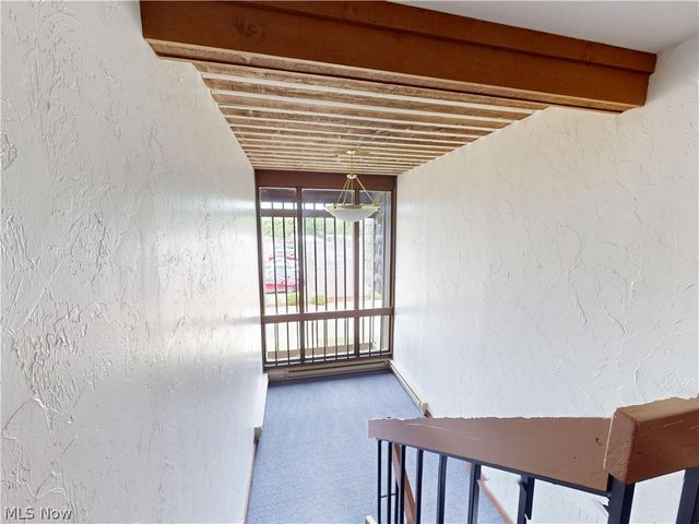 9510 Cove Drive C 11, North Royalton, OH 44133