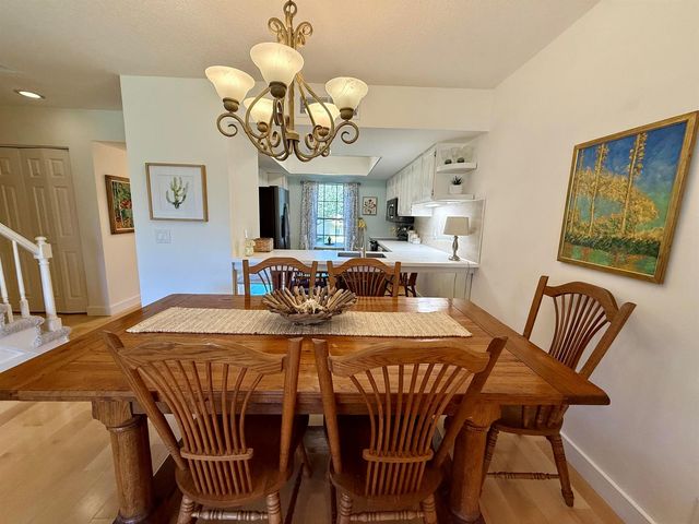 18390 SE Wood Haven Lane E, Jupiter, FL 33469
