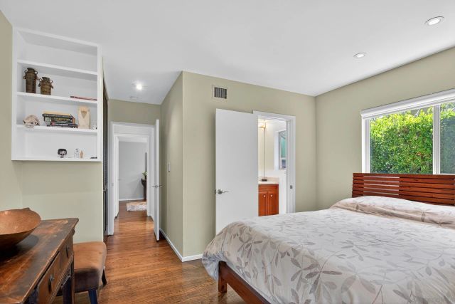 2164 Tokalon St, San Diego, CA 92110