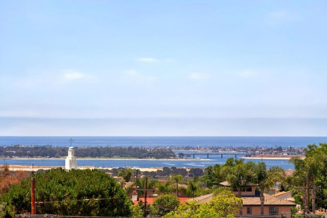 2164 Tokalon St, San Diego, CA 92110